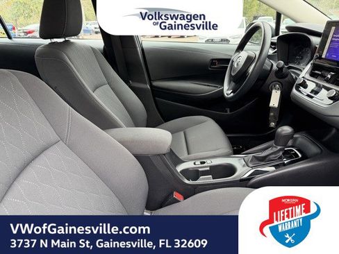 Used 2024 Toyota Corolla LE image 9