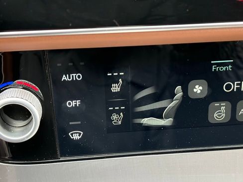 New 2026 Genesis GV70 2.5T Advanced image 21