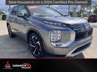 Used 2024 Mitsubishi Outlander SE