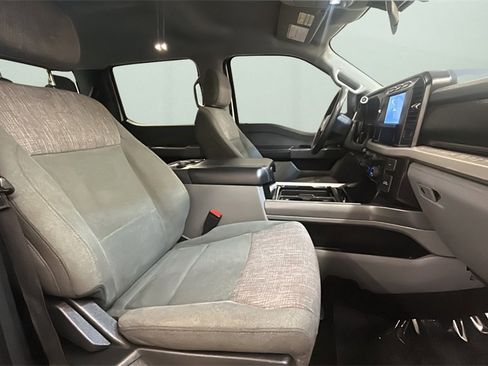 Used 2024 Ford F250 XLT image 17