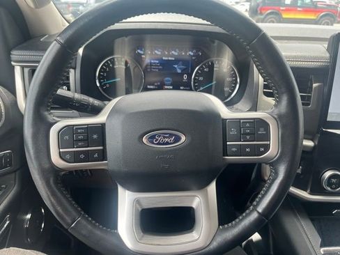Used 2024 Ford Expedition XLT AWD/4WD image 14