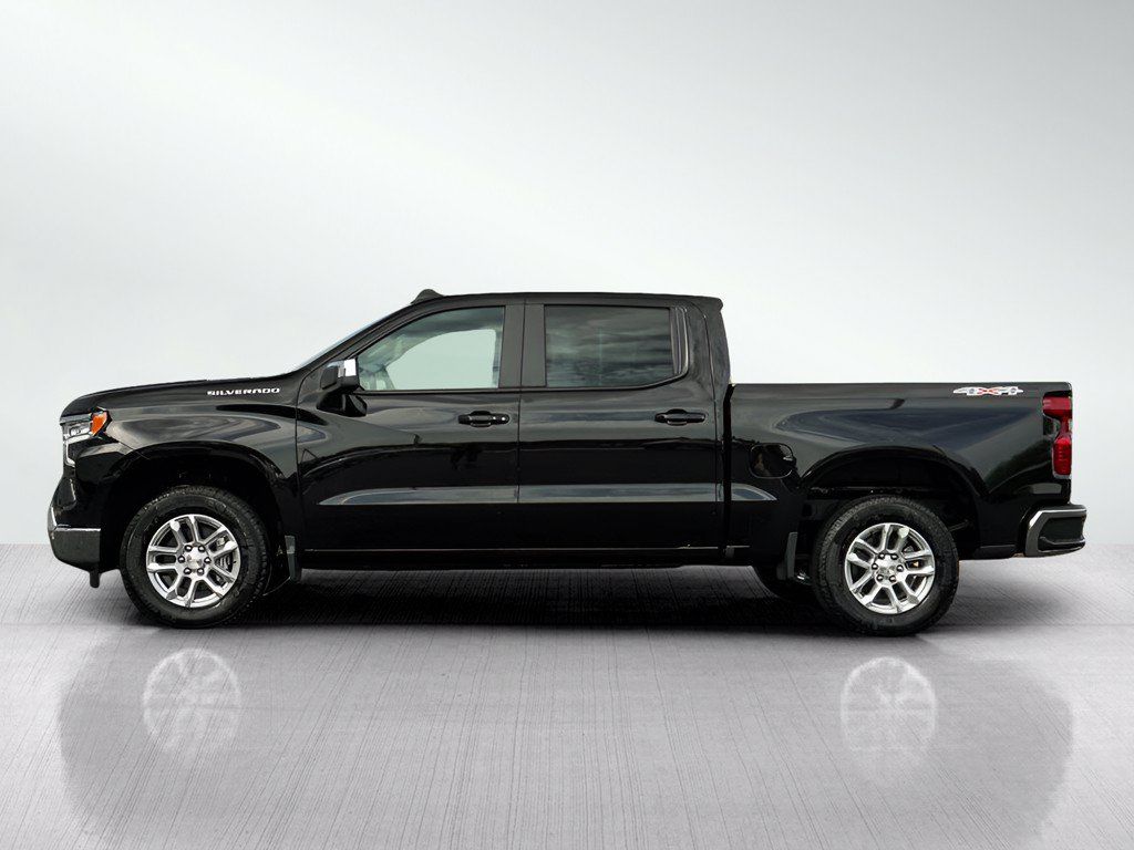 New 2025 Chevrolet Silverado 1500 LT AWD/4WD image 4