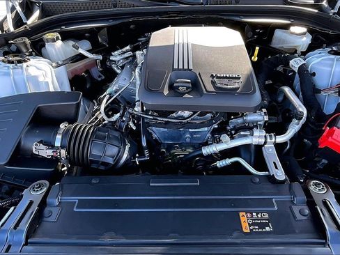 Used 2025 Cadillac CT5 Sport image 9