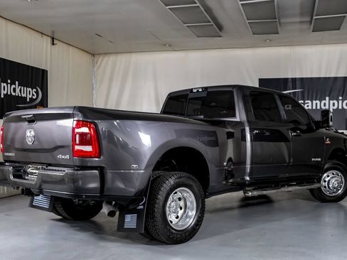 Used 2024 RAM 3500 Laramie AWD/4WD image 7