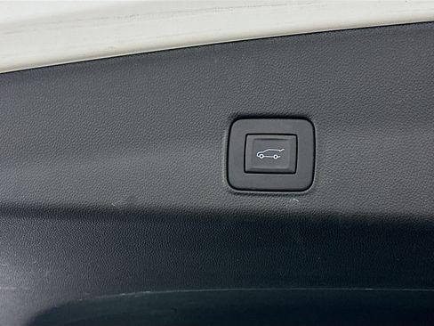 Used 2024 Chevrolet TrailBlazer LT w/ Convenience Package image 30