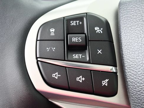 New 2026 Ford Explorer Active w/ Active Comfort Package AWD/4WD image 32