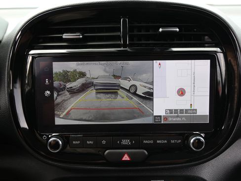 Used 2025 Kia Soul S FWD image 35