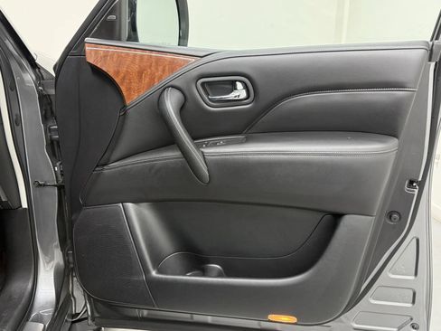 Used 2019 INFINITI QX80 Luxe w/ Proassist Package AWD/4WD image 20