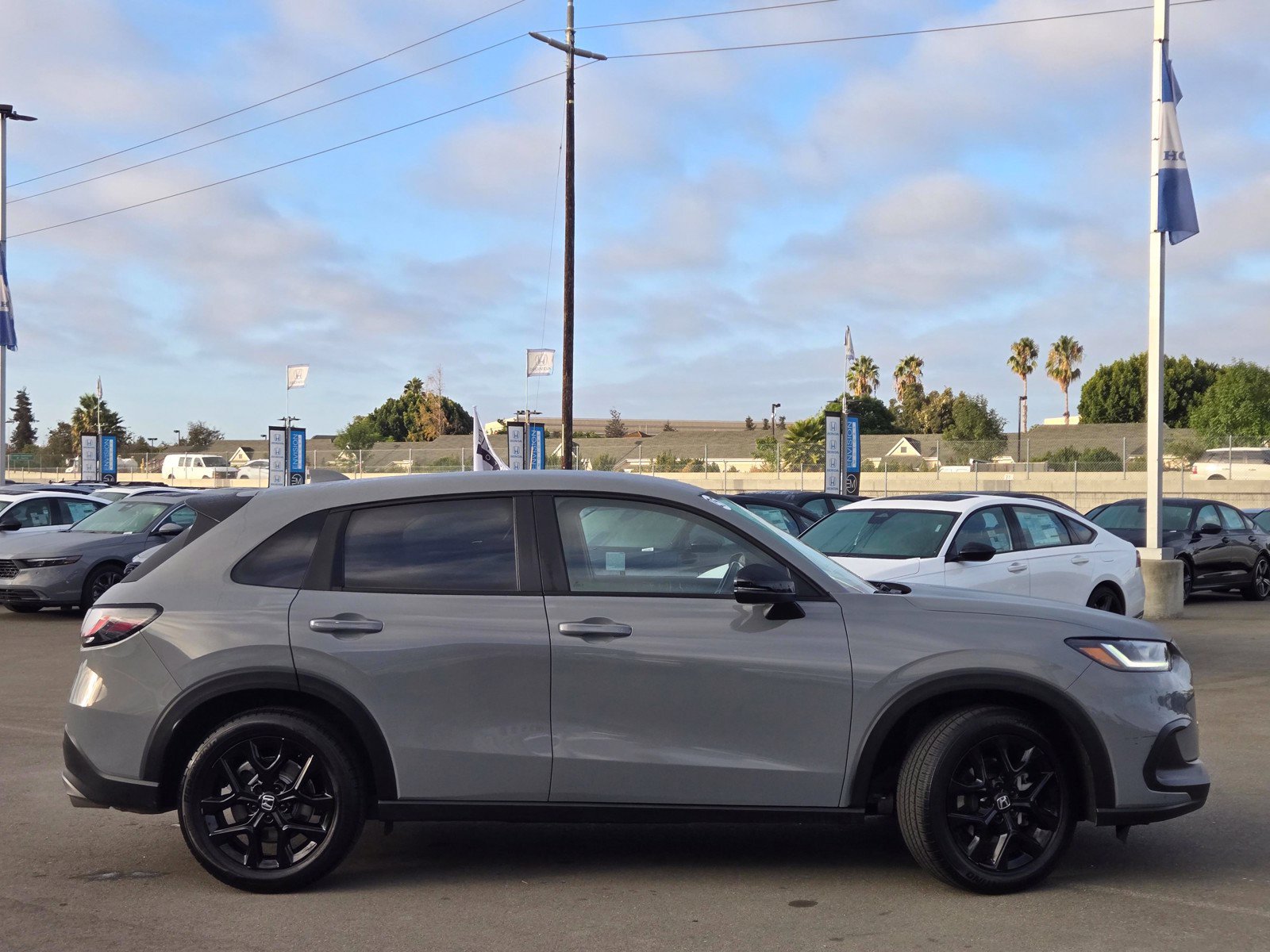 Used 2025 Honda HR-V Sport image 8