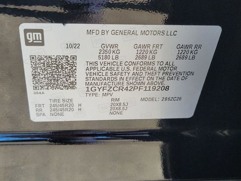 Certified 2023 Cadillac XT4 Premium Luxury image 32