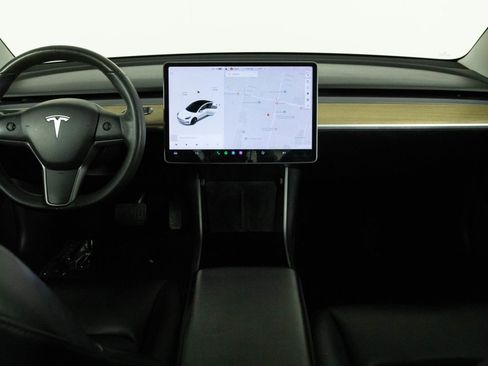 Used 2020 Tesla Model 3 Standard Range Plus image 21