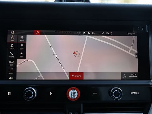 New 2026 Porsche Macan image 39