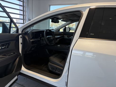 Used 2025 Nissan Murano SL w/ Cargo Package image 9