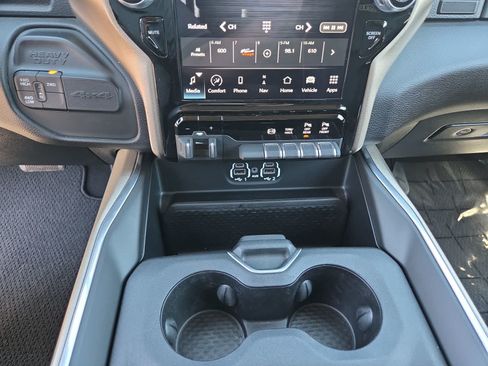 Used 2024 RAM 2500 Laramie w/ Safety Group AWD/4WD image 25
