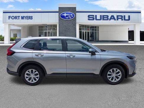 Used 2024 Honda CR-V LX image 4