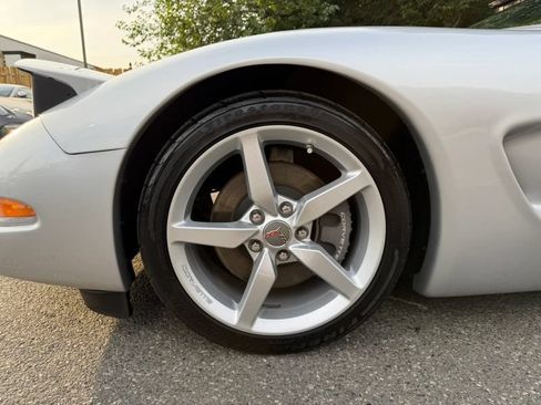 Used 1997 Chevrolet Corvette Coupe w/ Memory Pkg RWD image 34