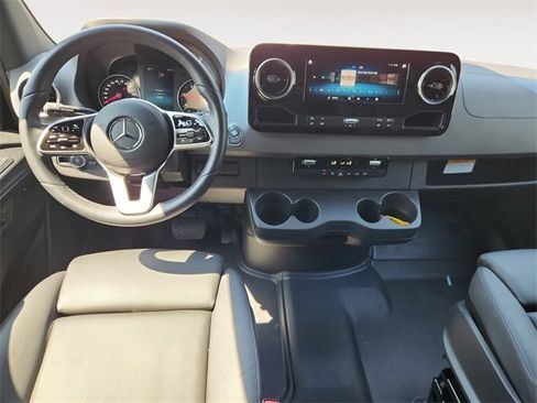 Used 2024 Mercedes-Benz Sprinter 144 Cargo image 10