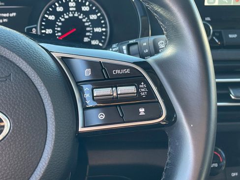 Used 2021 Kia Seltos SX image 28