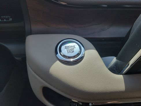 Used 2022 Lincoln Aviator Reserve RWD image 31