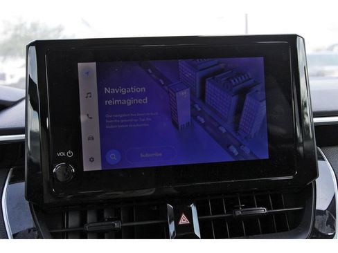 Used 2023 Toyota Corolla LE FWD image 13