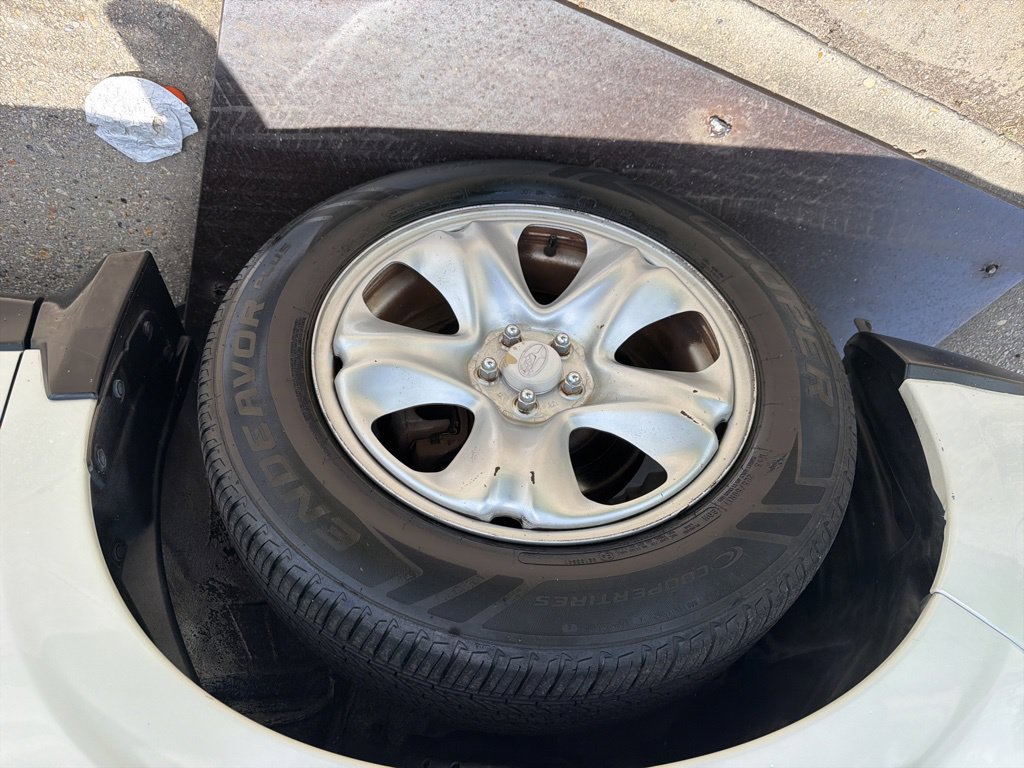 Used 2014 Subaru Forester 2.5i AWD/4WD image 25