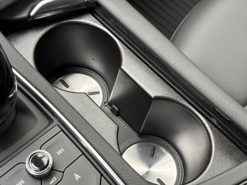 New 2025 Cadillac XT6 Sport w/ Technology Package image 29