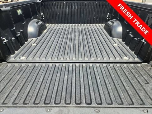 Used 2022 Toyota Tundra Limited w/ Power Package AWD/4WD image 33