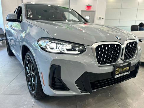 Used 2025 BMW X4 xDrive30i w/ Premium Package image 12
