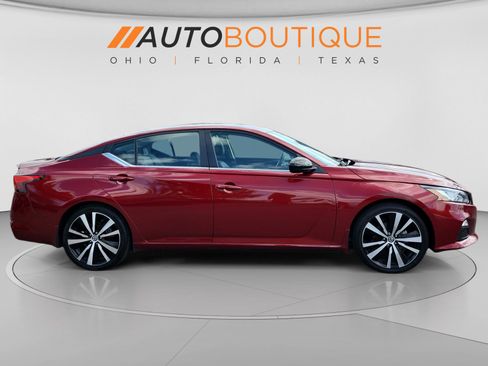 Used 2022 Nissan Altima 2.5 SR FWD image 6