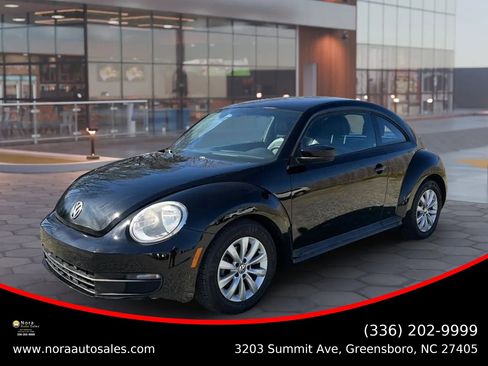 Used 2015 Volkswagen Beetle 1.8T FWD image 1