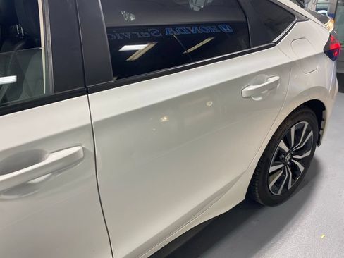Used 2024 Honda Civic EX-L image 32
