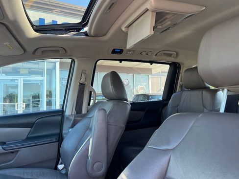 Used 2011 Honda Odyssey EX-L image 17