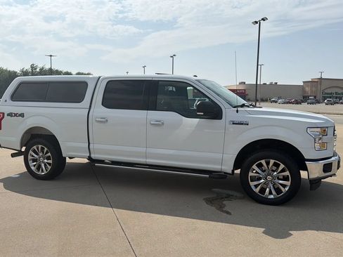 Used 2017 Ford F150 XLT w/ Equipment Group 302A Luxury AWD/4WD image 28