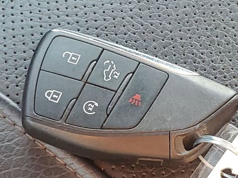 Used 2023 GMC Sierra 1500 Denali w/ Denali Reserve Package image 40