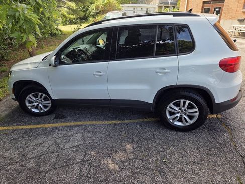 Used 2015 Volkswagen Tiguan S FWD image 7