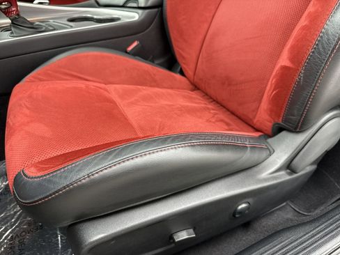 Used 2022 Dodge Challenger GT w/ Plus Package image 30