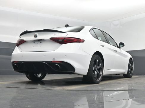 Used 2018 Alfa Romeo Giulia Ti Sport w/ Quick Order Package 22S Sport image 51