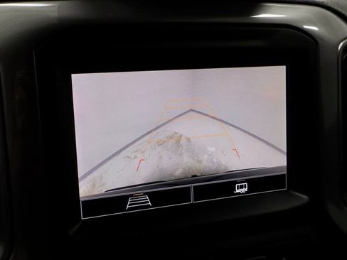 Used 2022 Chevrolet Silverado 1500 Custom image 2