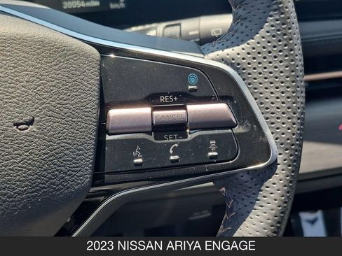 Used 2023 Nissan Ariya AWD image 18