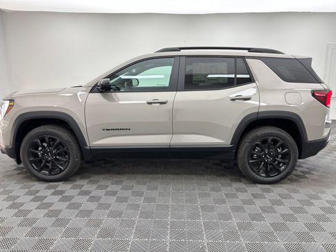 New 2027 GMC Terrain Elevation w/ Elevation Premium Package FWD image 13