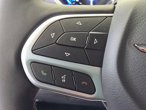 New 2025 Chrysler Pacifica Select image 22