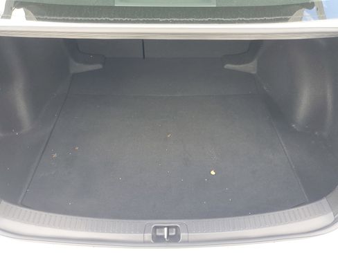 Used 2023 Toyota Corolla LE image 9