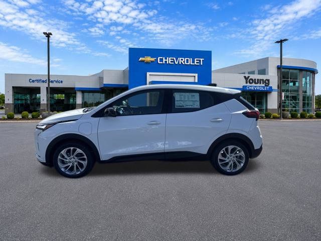 New 2027 Chevrolet Bolt LT FWD image 4