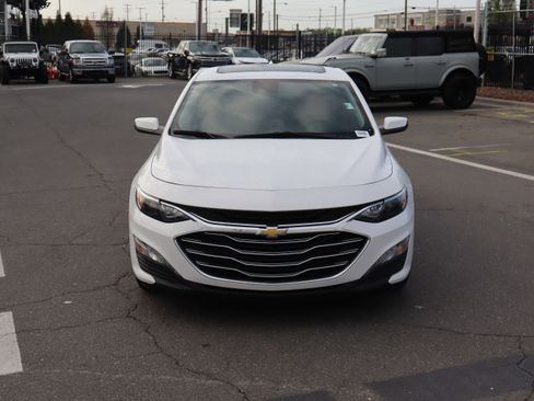 Used 2024 Chevrolet Malibu LT image 15