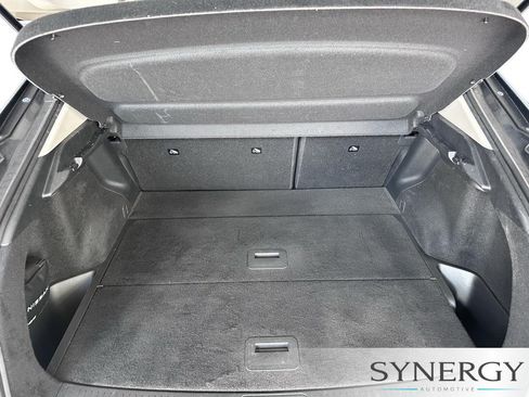 Used 2023 Nissan Ariya FWD image 8