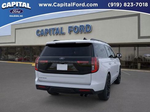 New 2026 Ford Expedition Platinum image 8