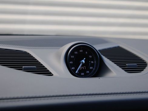 New 2026 Porsche Cayenne image 25