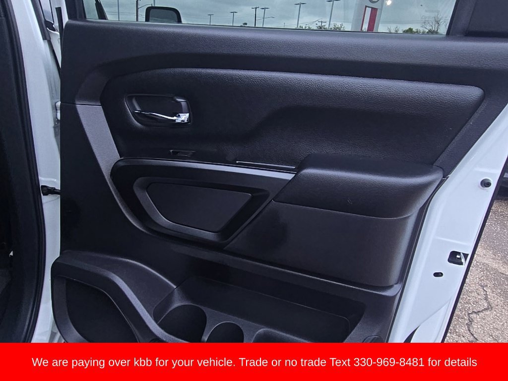 Used 2023 Nissan Titan SV w/ SV Convenience Package AWD/4WD image 32