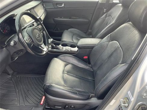 Used 2018 Kia Optima EX w/ Premium Package image 9