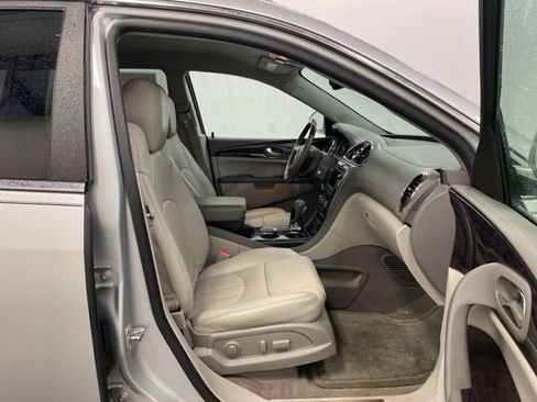 Used 2017 Buick Enclave Leather w/ Trailering Package AWD/4WD image 22